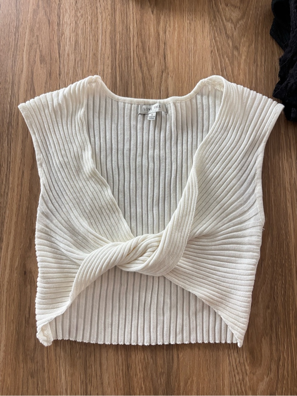 Twist Front Ribbed Crop Top - White/Cream - Picture 4 of 6
